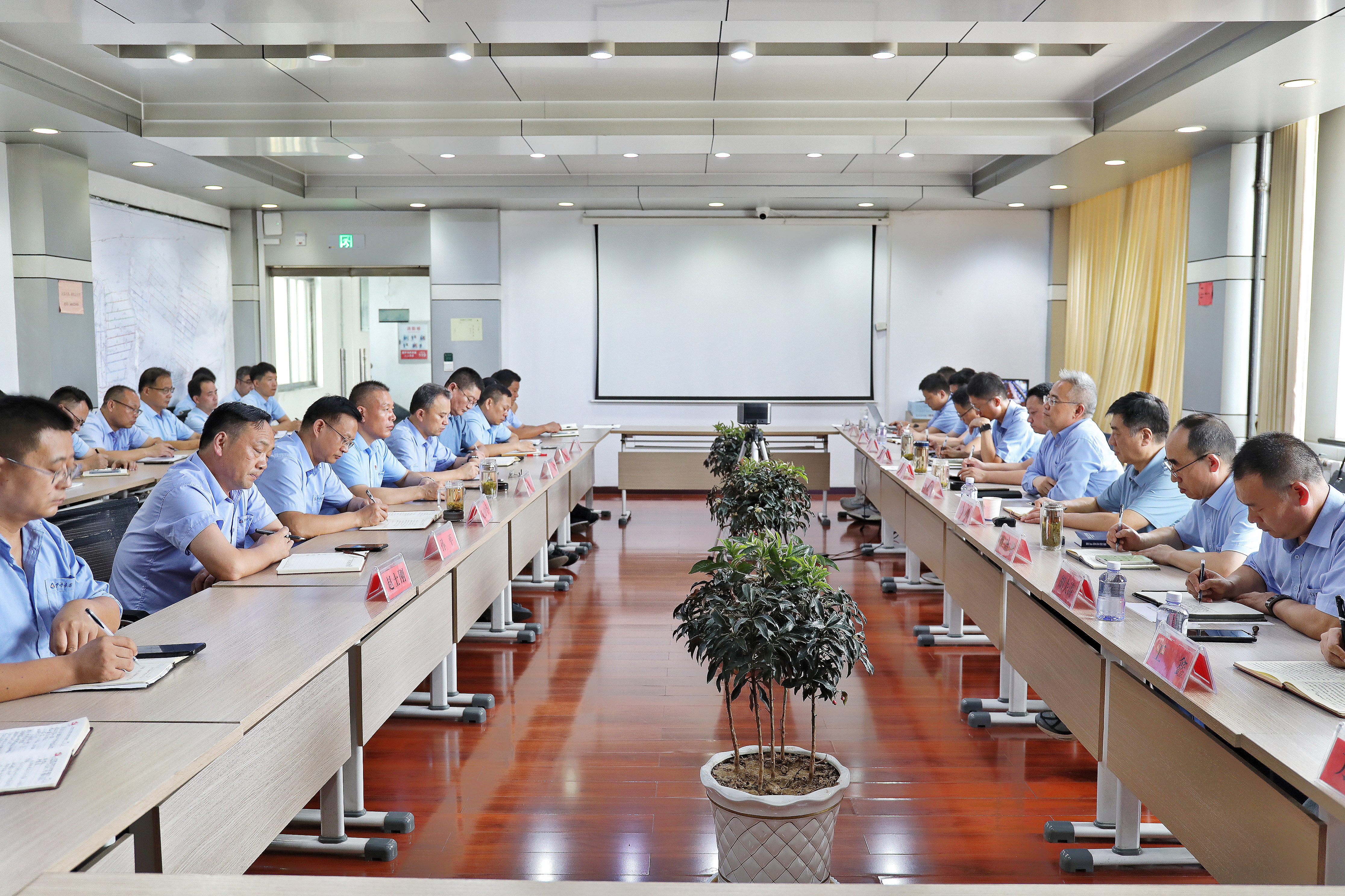 要聞 | 遠航煤業(yè)到北徐樓煤礦開展9月份安全生產檢查